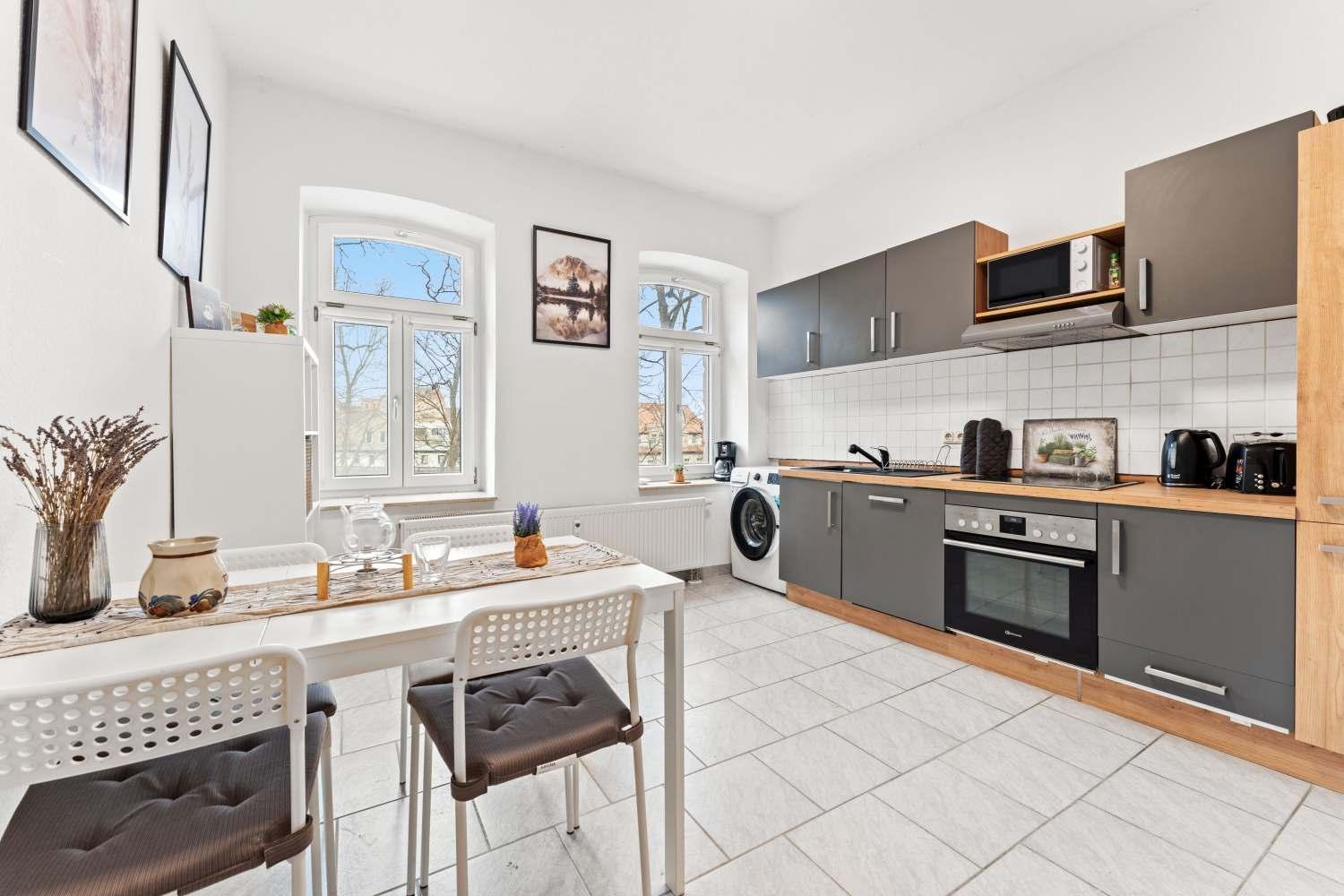 Nice Apartment With Balcony Apolda Bagian luar foto